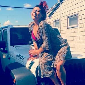 Meet your Posher, Carissa