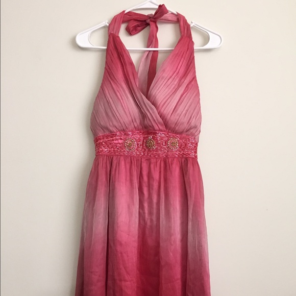 Final sale !! New pink party halter dress - Picture 2 of 4