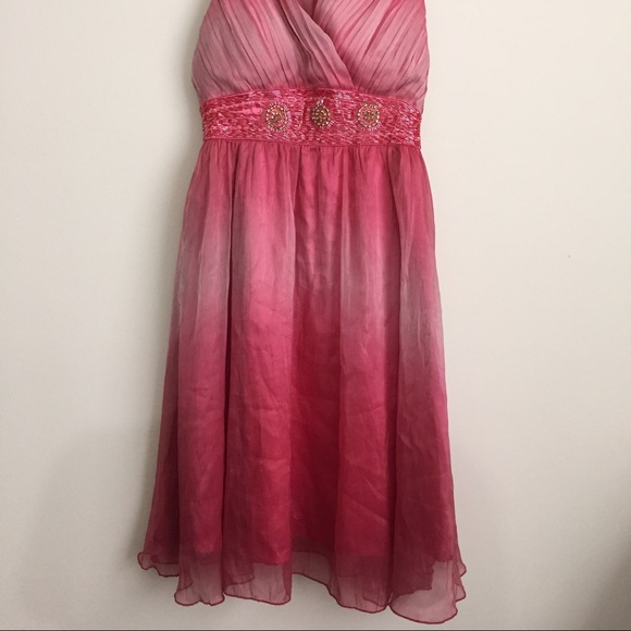 Final sale !! New pink party halter dress - Picture 3 of 4