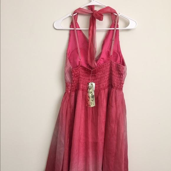 Final sale !! New pink party halter dress - Picture 4 of 4