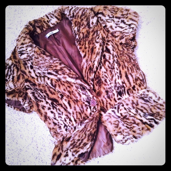 💕Papaya Faux fur Jacket 💕 - Picture 1 of 4