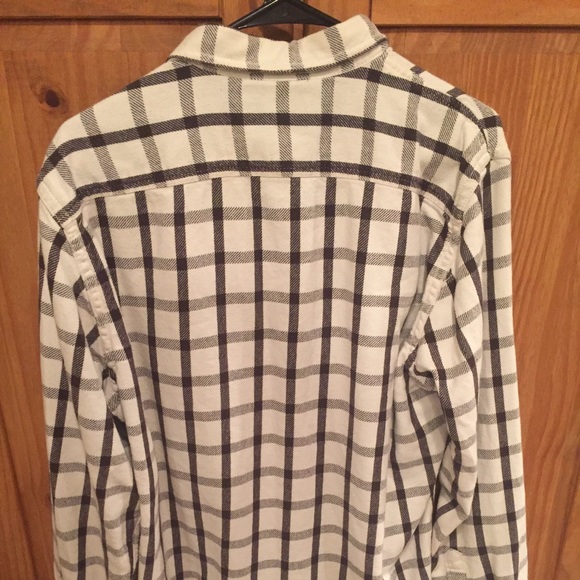 American Eagle button down - Picture 3 of 3