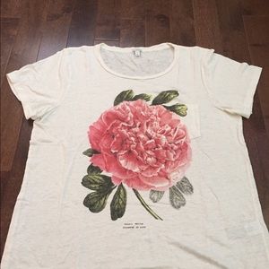 Tissue cotton t-shirt with flower design