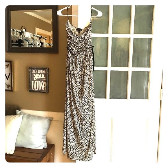 Forever 21 patterned maxi dress, NWT