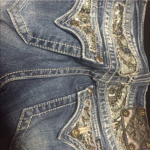 Like new miss me jeans