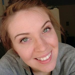 Meet your Posher, Brittney