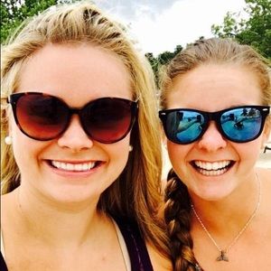 Meet your Posher, Jess