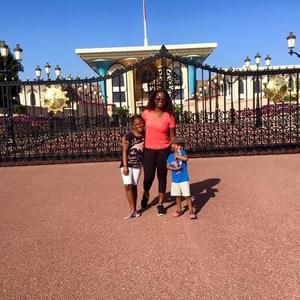 Meet your Posher, Amina