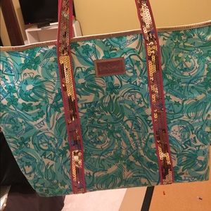 Rare find Lilly Pulitzer ADPI tote!!!