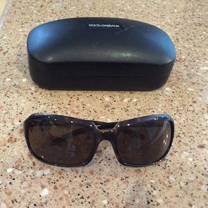Dolce & gabbana sunglasses - brown