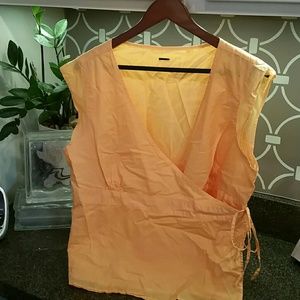 🌺Tangerine wrap shirt, sleeveless