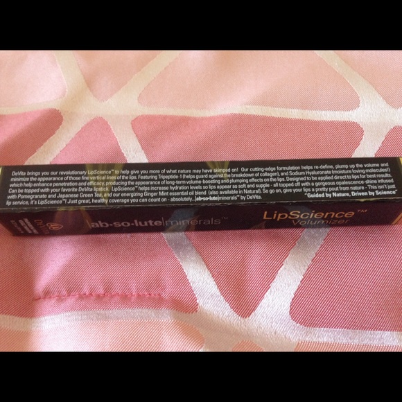 NIB DeVita LipScience Natural Volumizer - Picture 2 of 3