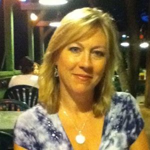 Meet your Posher, Michele