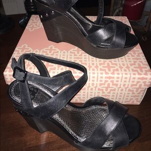 Gianni Bini Wedges