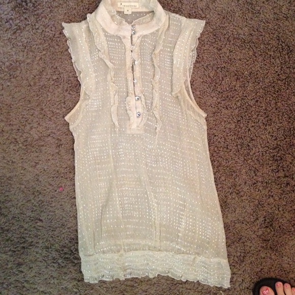 Dressy sleeveless shirt