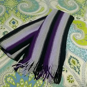 Cute purple and black winter scarf