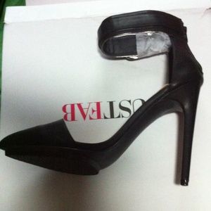 Justfab Shoes Black Pumps