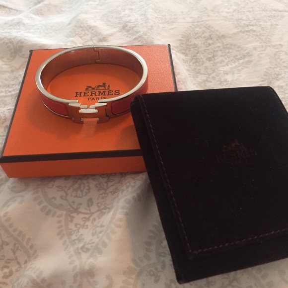 Authentic Coral, Hermes CH bracelet