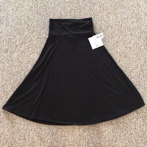 Brand New LuLaRoe Black Azure skirt size XS!