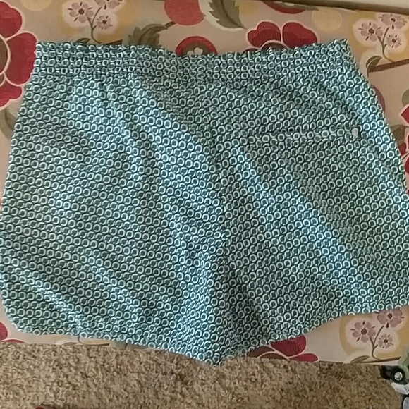 Pull on shorts. Green white and black. - Picture 3 of 3