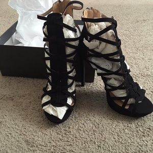 Size 10 heels