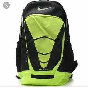 NIKE BACKPACK