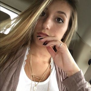 Meet your Posher, Rachel