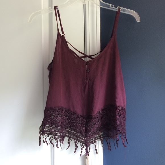 LA Hearts Sleeveless Crop Top