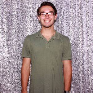 Meet your Posher, Hutch