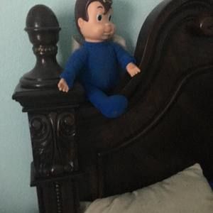 Meet your Posher, Eva