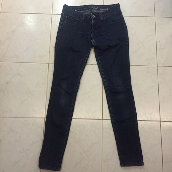 Dark denim leggings