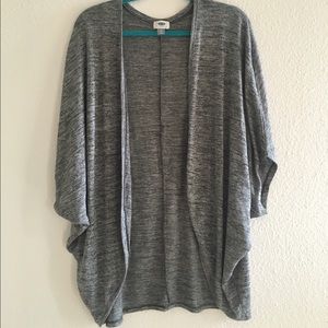 Old Navy Short Sleeve Light Shrug Sweater!
