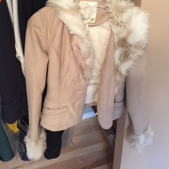 Jacket pristine condition - Picture 3 of 3