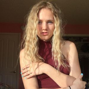 Meet your Posher, Ciara