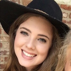 Meet your Posher, Kathryn