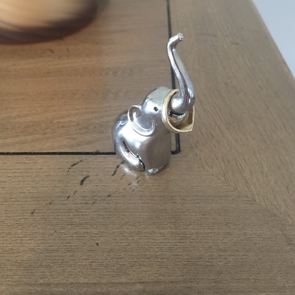 Elephant ring holder.