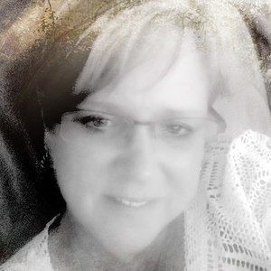 Meet your Posher, Vicki