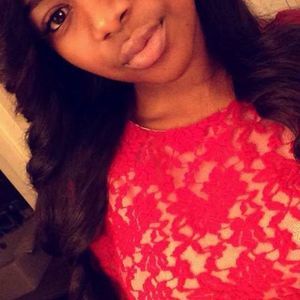 Meet your Posher, Katelyn