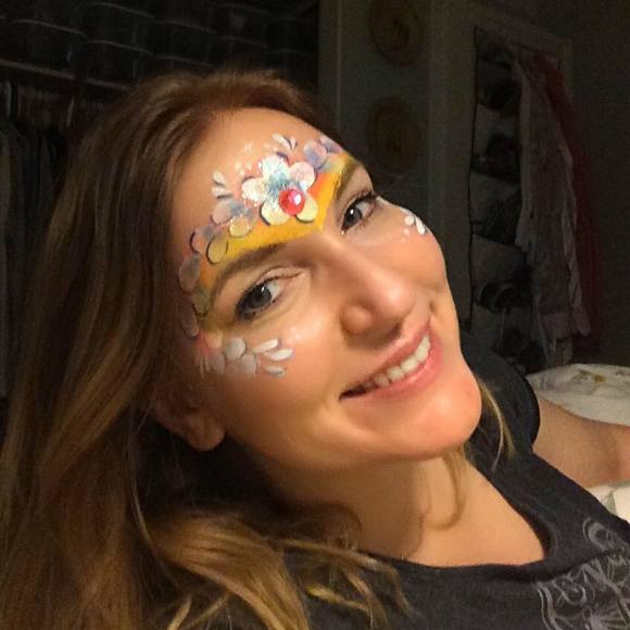 Meet your Posher, Samantha