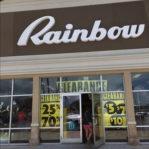 Meet your Posher, Connie