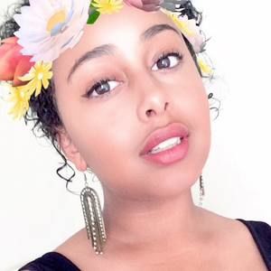 Meet your Posher, Bianca
