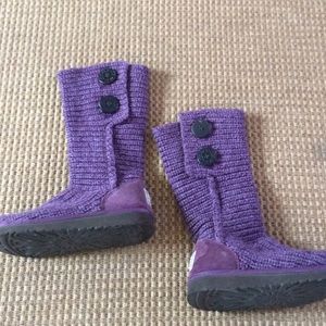 Knit purple Ugg's