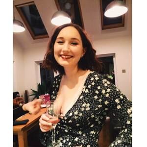 Meet your Posher, Katie