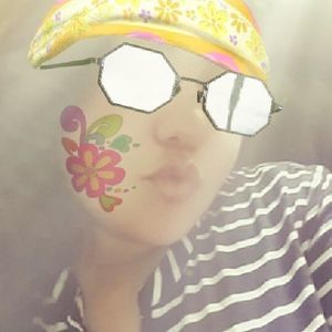 Meet your Posher, Phylicia