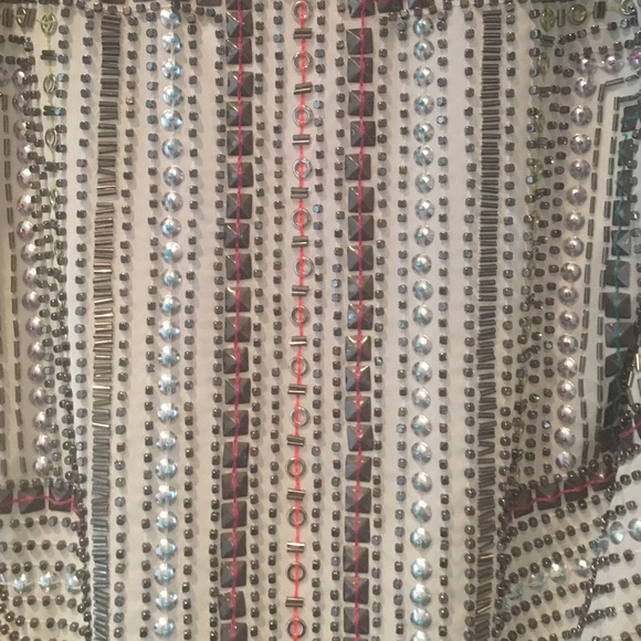 Beaded tank - Picture 4 of 4