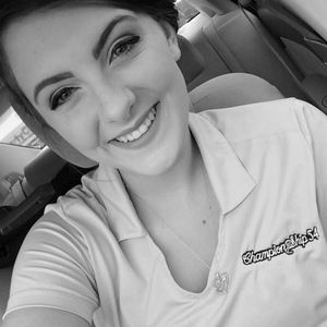 Meet your Posher, Courtney