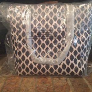 Brand new in bag Vera Bradley Ella Tote