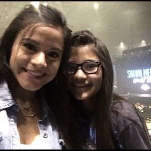 Meet your Posher, Lori