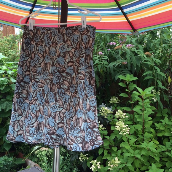LOFT skirt