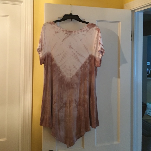 Tunic - Picture 2 of 2